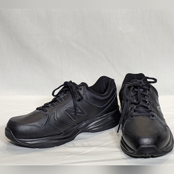 NEW New Balance 411 4E Xwide Leather Walking Comfort Shoe 8.5 black - Picture 2 of 5